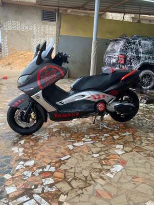 Black max image 2