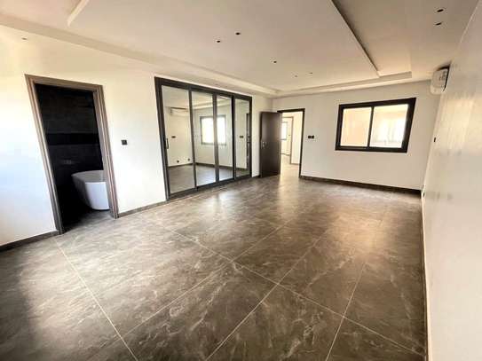 F5 en duplex aux almadies rte du meridien image 4