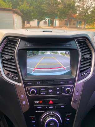 HYUNDAI SANTA FE 2018 image 7