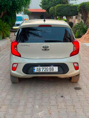 KIA MORNIG ANNEE 2018 image 9