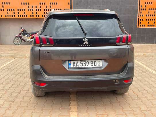 Peugeot 5008 image 9