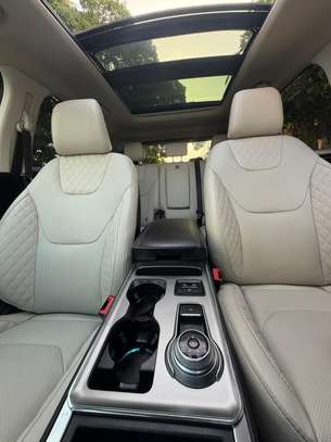Ford Edge Titanium 2024 image 6
