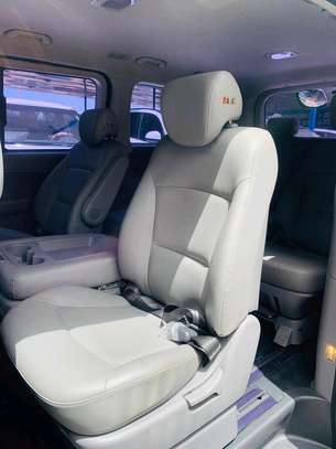 Hyundai starex 2017 image 9