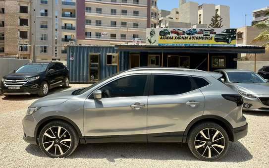 NISSAN QASHQAI 2017 FULL OPTION image 4