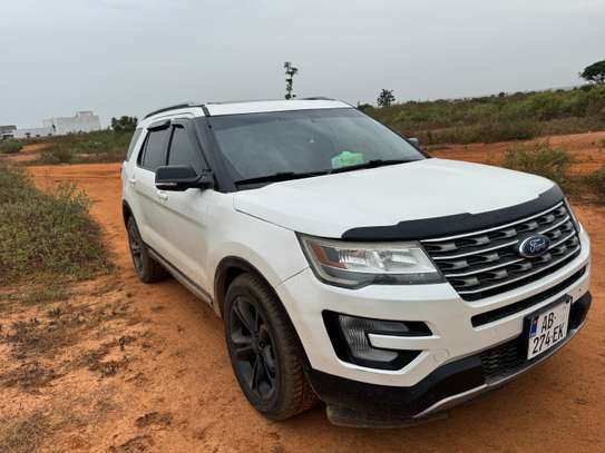 Ford Explorer XLT 2017 / 7 places image 6