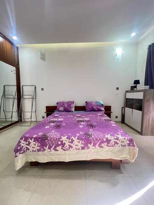 Appartement à vendre à sacré coeur 3 image 3