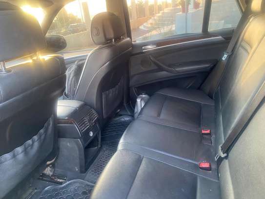 BMW X5 2010 image 4