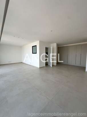 Ref_2970_GL À LOUER AUX ALMADIES- APPARTEMENT F4 image 2