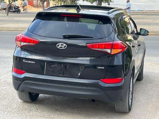 HYUNDAI TUCSON 2018 toit Panoramique image 10
