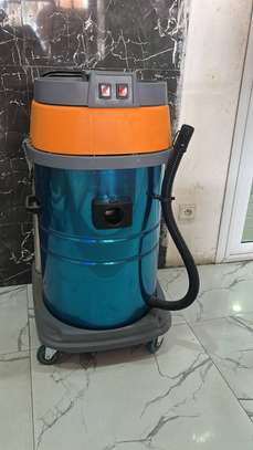 ASPIRATEUR EAU ET POUSSIERE image 3