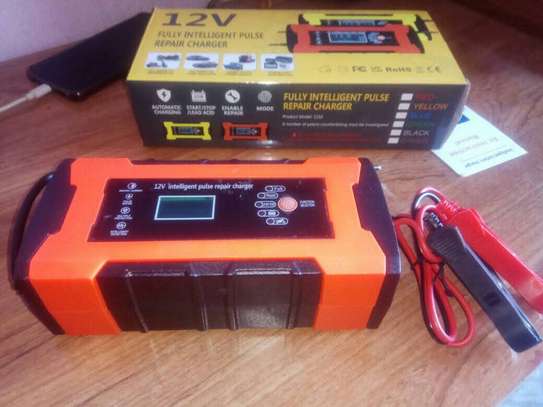 Chargeur batteries auto moto camion / 12 Volts 10 A image 4