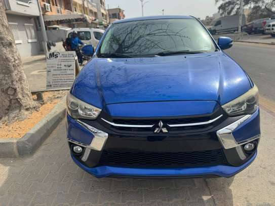Mitsubishi Outlander image 11