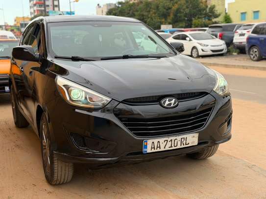 HYUNDAI TUCSON 2015 image 9