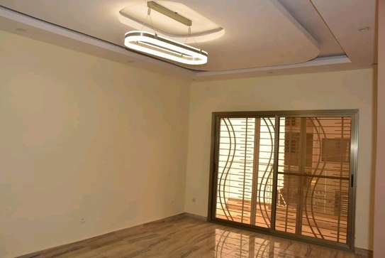 appartement neuf endroit très calme en face école bilingue image 14