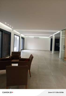 Somptueuse villa derrière Exclusive image 12