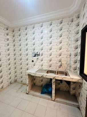 APPARTEMENT F4. KEUR MASSAR SOTRAC image 12