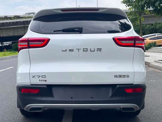 JETOUR X70 2018 image 2