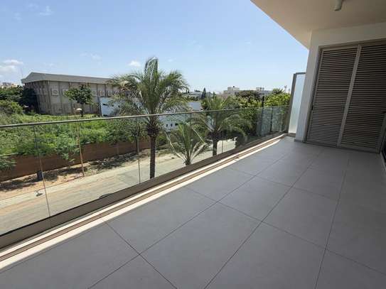 Bel appartement à louer fann residence image 4