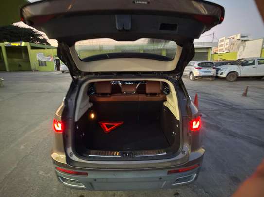 ZOYTE T700 2018 SUV PREMIUM image 13