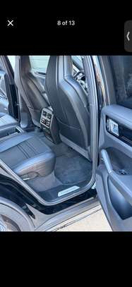 Porsche Cayenne S coupé image 9
