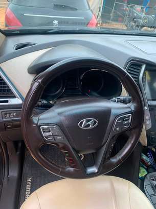 Hyndai santafe Année 2014 image 9