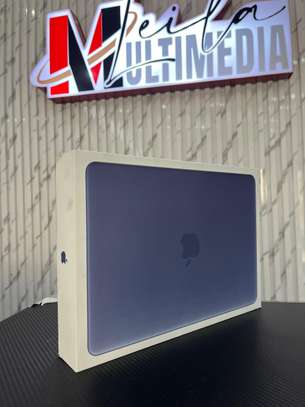MacBook Neo bleu image 3