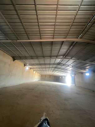 Hangars à louer image 6
