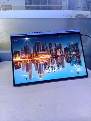 Lenovo yoga x360 image 2