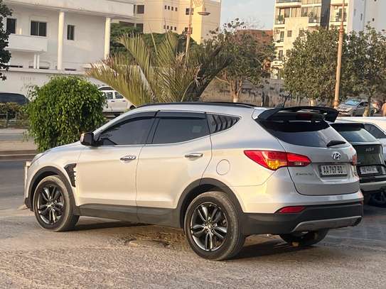 Hyundai SANTAFE 4x4 image 13