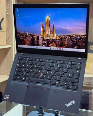 Lenovo ThinkPad T14 – Workstation Écran Tactile image 2