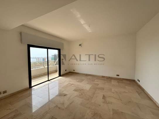 APPARTEMENT DE 366 M² - VUE PANORAMIQUE SUR L'OCÉAN image 7