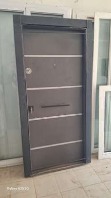Porte entrée de sécurité neuve image 5