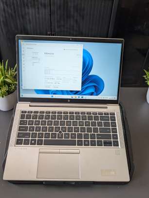 Ordinateur portable HP elitebook 845 g8 Ryzen 5 pro image 2