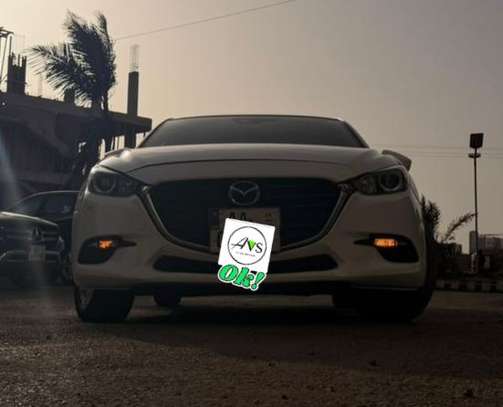 Location Mazda3 Coupée image 8