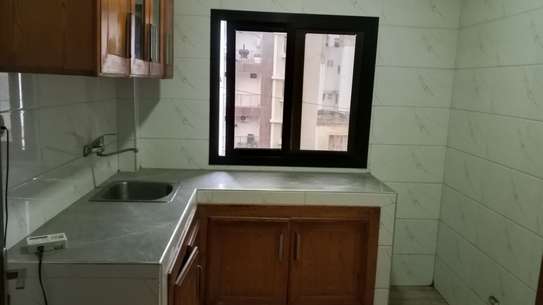 Appartement F3 à louer a Sicap Foire image 3