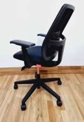Bureau image 10
