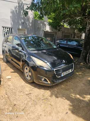 Peugeot 5008 image 2