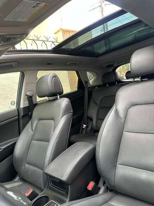 Hyundai Tucson image 7