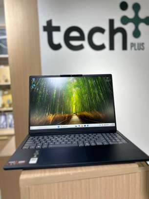 Lenovo IdeaPad Slim 5-AMD RYZEN 5 AI | 16GB RAM | 512 image 3