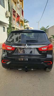 Mitsubishi Rvr 2019 super clean image 12