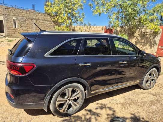 Kia Sorento 2019 image 2