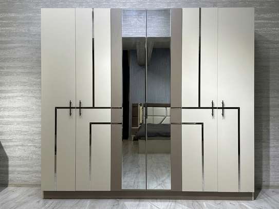 CHAMBRE A COUCHER ARMOIRE 6BATTANTS 5PIECES image 10