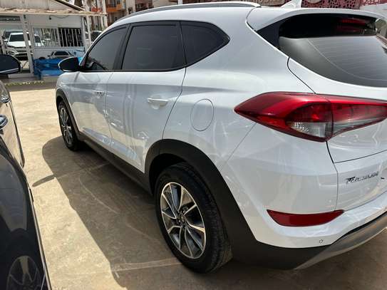Hyundai image 7