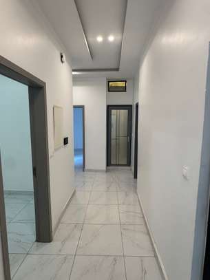 APPART 2 CH SALON NEUF FASS ISM image 4