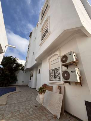 VILLA STANDING image 7