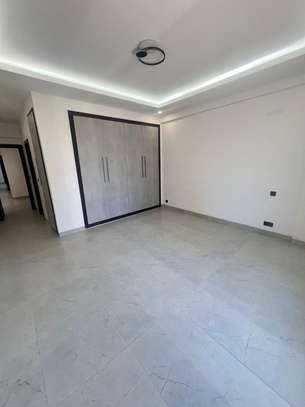 Appartement F4 Haut standing au Point E image 8