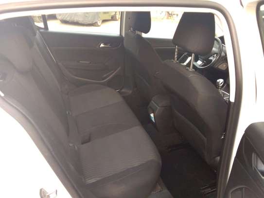 Peugeot 308 2018 image 5