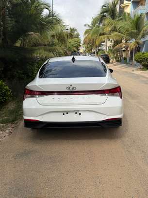 Hyundai Elentra 2021 image 5