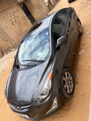 Hundai elantra 2013 image 3