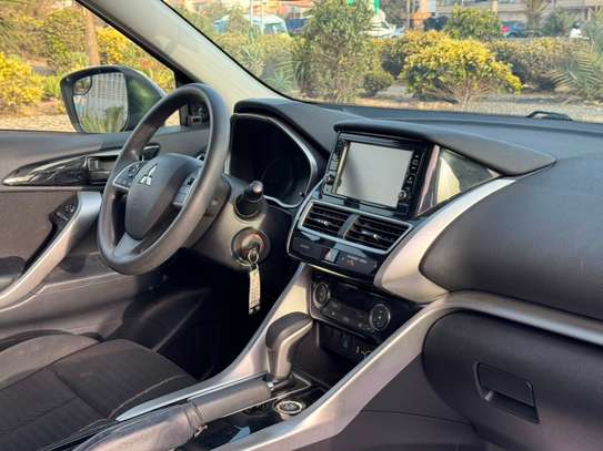Mitsubishi éclipse image 10